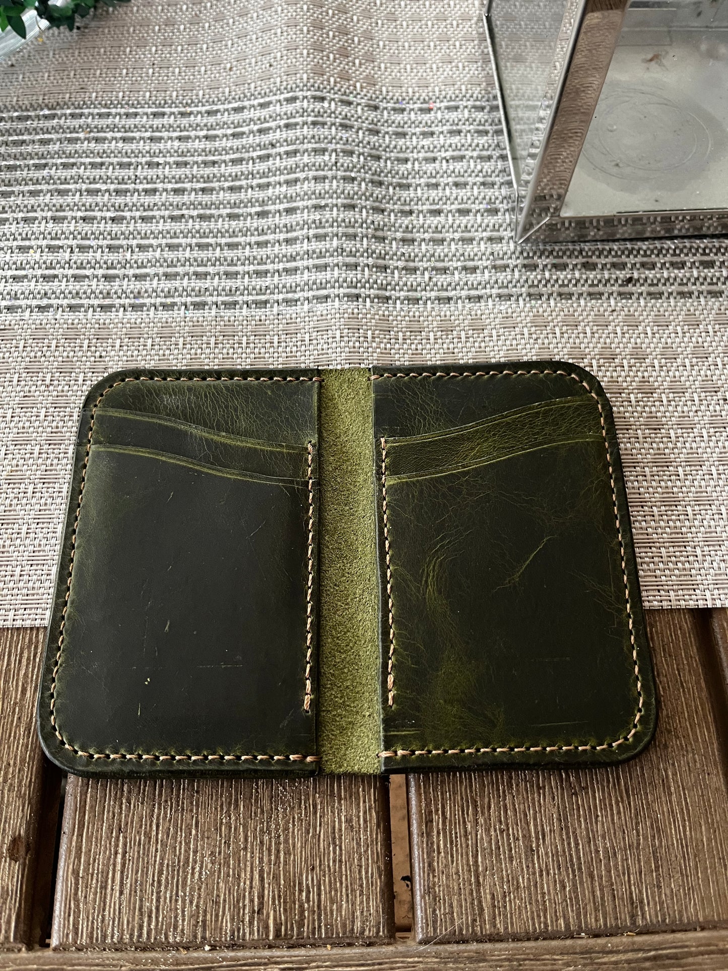 Pull-up Veg-tanned Leather Wallet in Olive Green