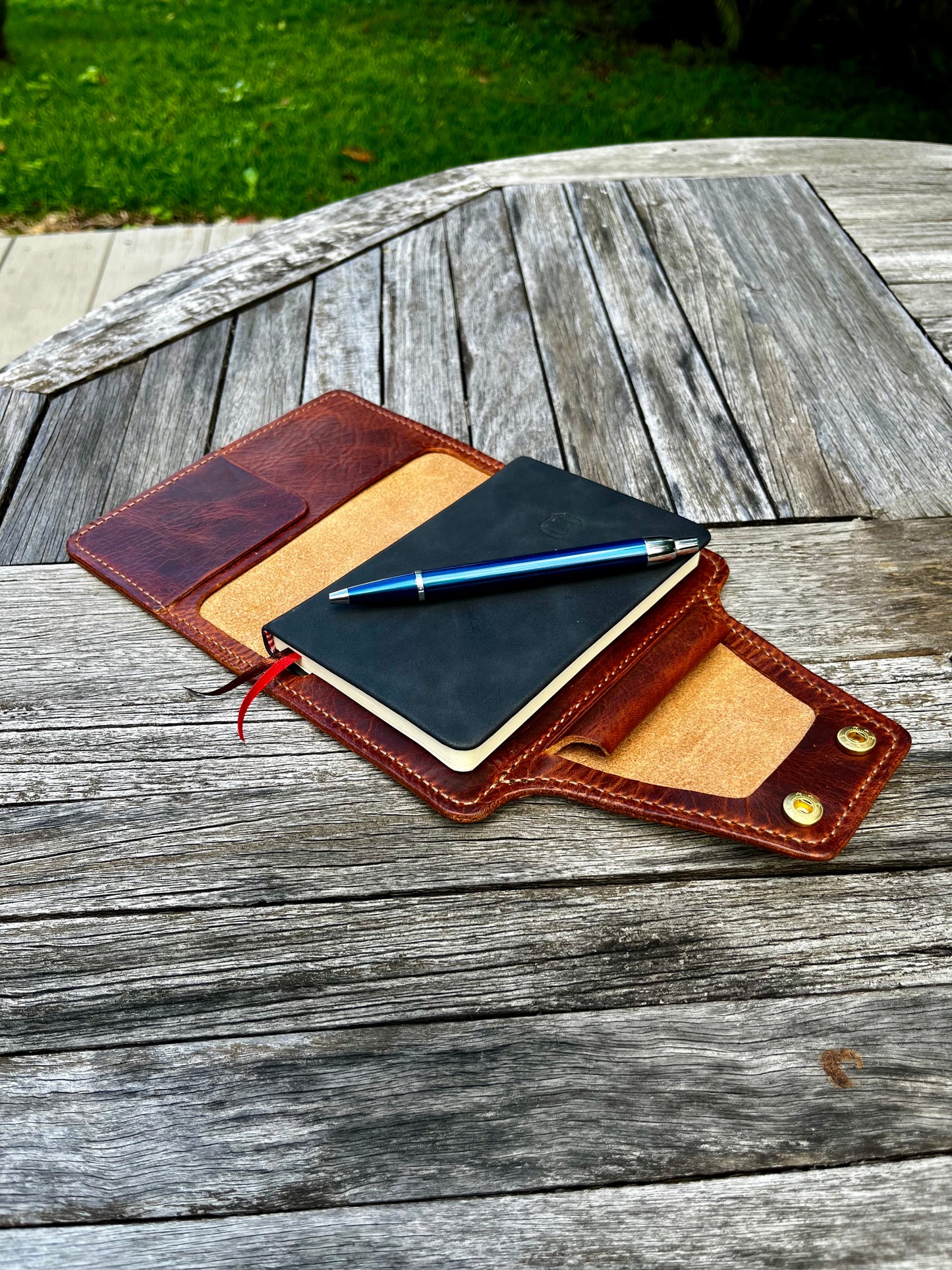 Travel Leather Notebook Cover – Full-Grain Italian Veg-Tanned Leather