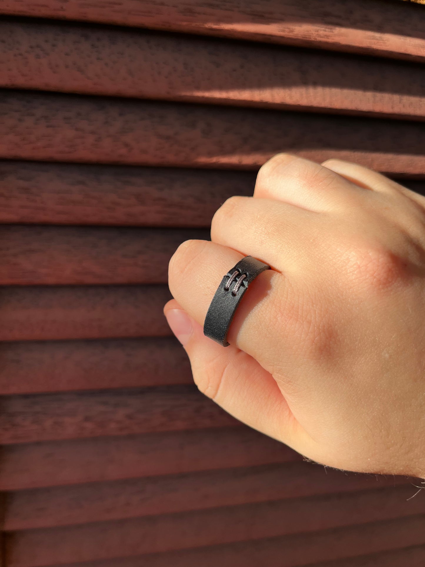 Handcrafted Full-Grain Leather Rings – Minimalist Design